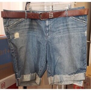 NWT - Apt 9 Distressed, Cutoff, Denim Shorts and Brown Belt with Studs Size 24W